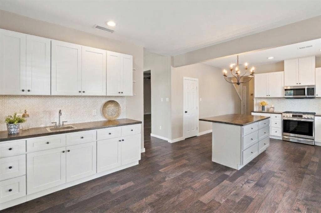 15 Brookhollow Circle, Melissa, TX 75454 15 Brookhollow Circle, Melissa, TX 75454