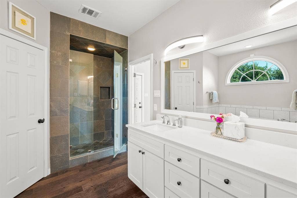 15 Brookhollow Circle, Melissa, TX 75454 Custom Double Vanity - His and Hers Closets