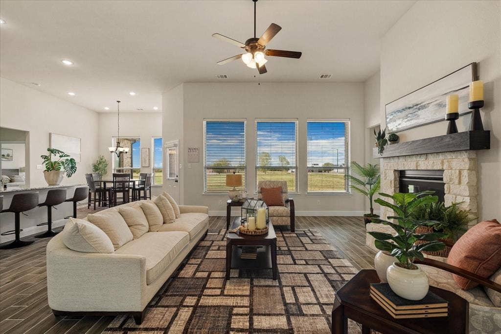 8200 Honeywell Avenue, Greenville, TX 75402 8200 Honeywell Avenue, Greenville, TX 75402