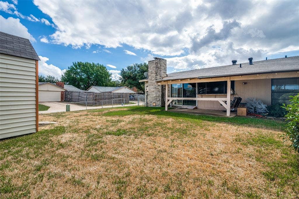 4332 O Hare Drive, Mesquite, TX 75150 4332 O Hare Drive, Mesquite, TX 75150