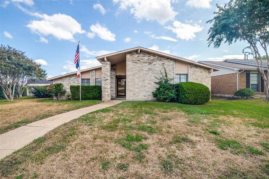 4332 O Hare Drive, Mesquite, TX 75150 4332 O Hare Drive, Mesquite, TX 75150