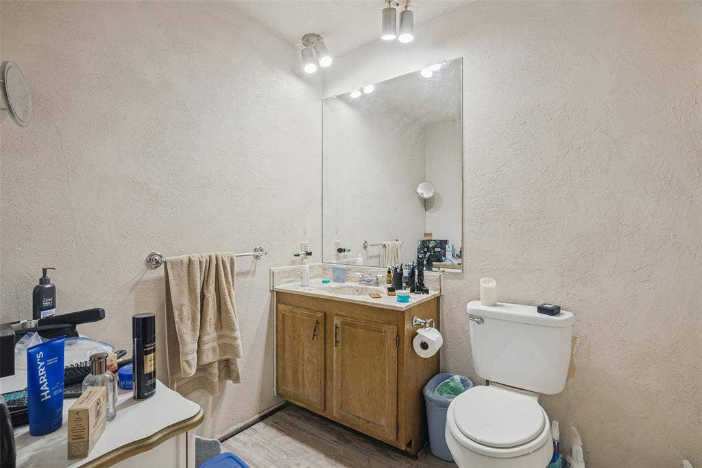 4332 O Hare Drive, Mesquite, TX 75150 4332 O Hare Drive, Mesquite, TX 75150