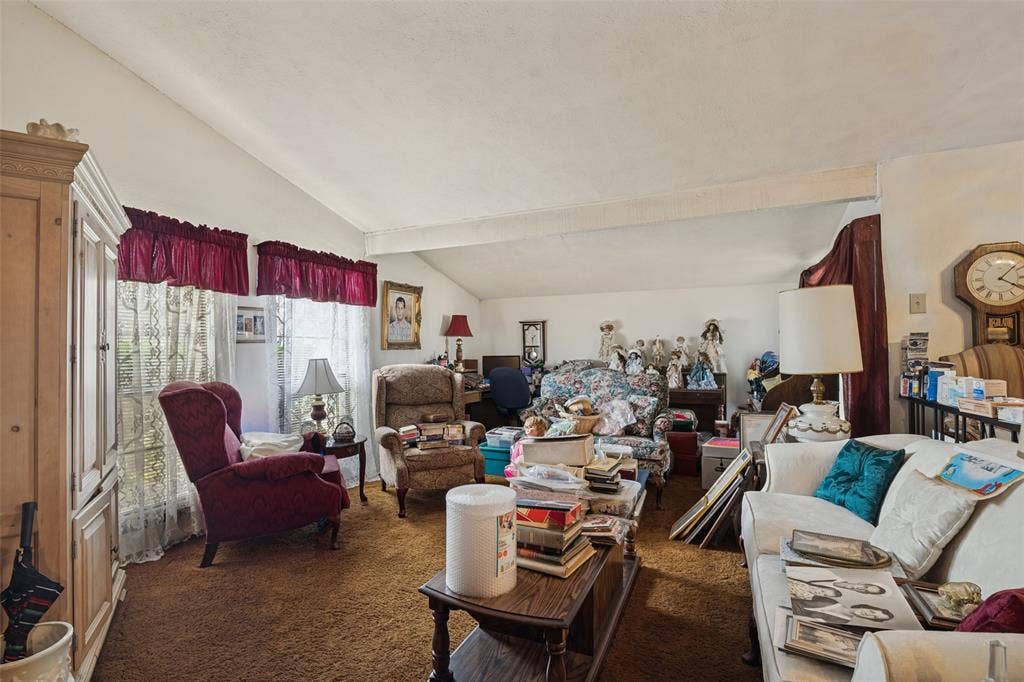 4332 O Hare Drive, Mesquite, TX 75150 4332 O Hare Drive, Mesquite, TX 75150