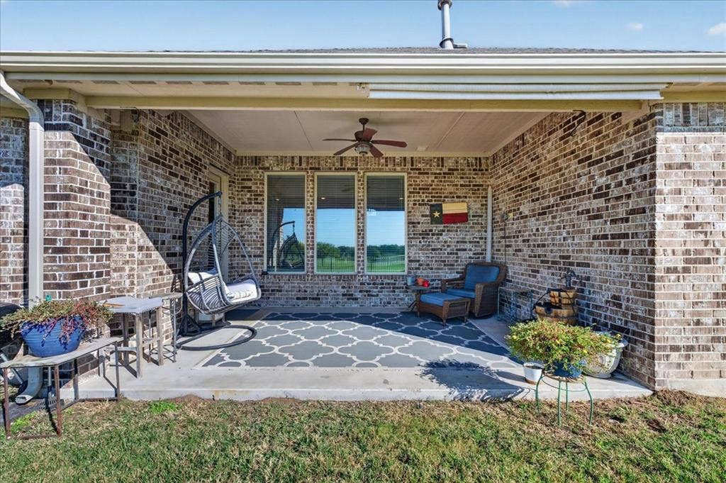 2525 Perdenales Drive, Royse City, TX 75189 2525 Perdenales Drive, Royse City, TX 75189