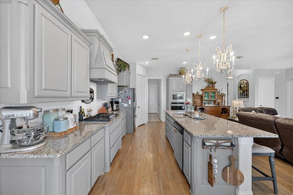 2525 Perdenales Drive, Royse City, TX 75189 2525 Perdenales Drive, Royse City, TX 75189