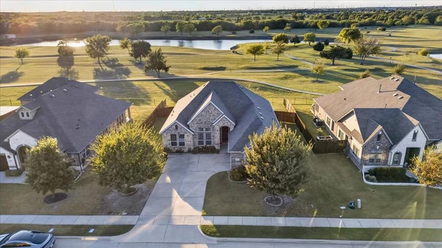 Property photo for 2525 Perdenales Drive, Royse City, TX