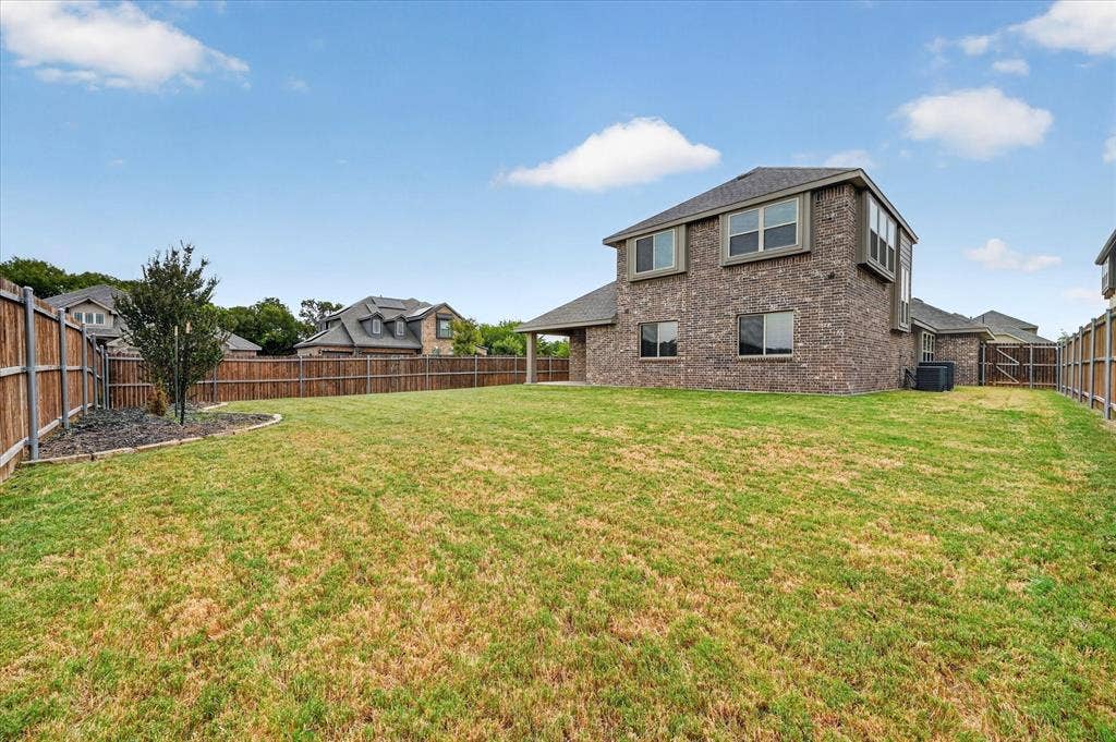 1941 Silverleaf Drive, Glenn Heights, TX 75154 1941 Silverleaf Drive, Glenn Heights, TX 75154