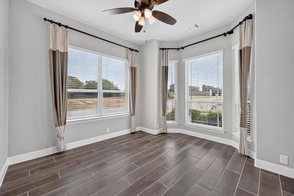 1941 Silverleaf Drive, Glenn Heights, TX 75154 1941 Silverleaf Drive, Glenn Heights, TX 75154