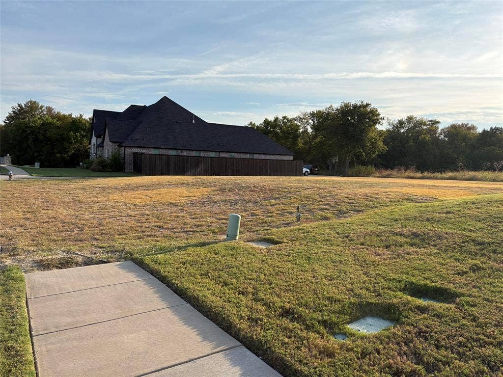 2505 Elaine Drive, Wylie, TX 75098 2505 Elaine Drive, Wylie, TX 75098