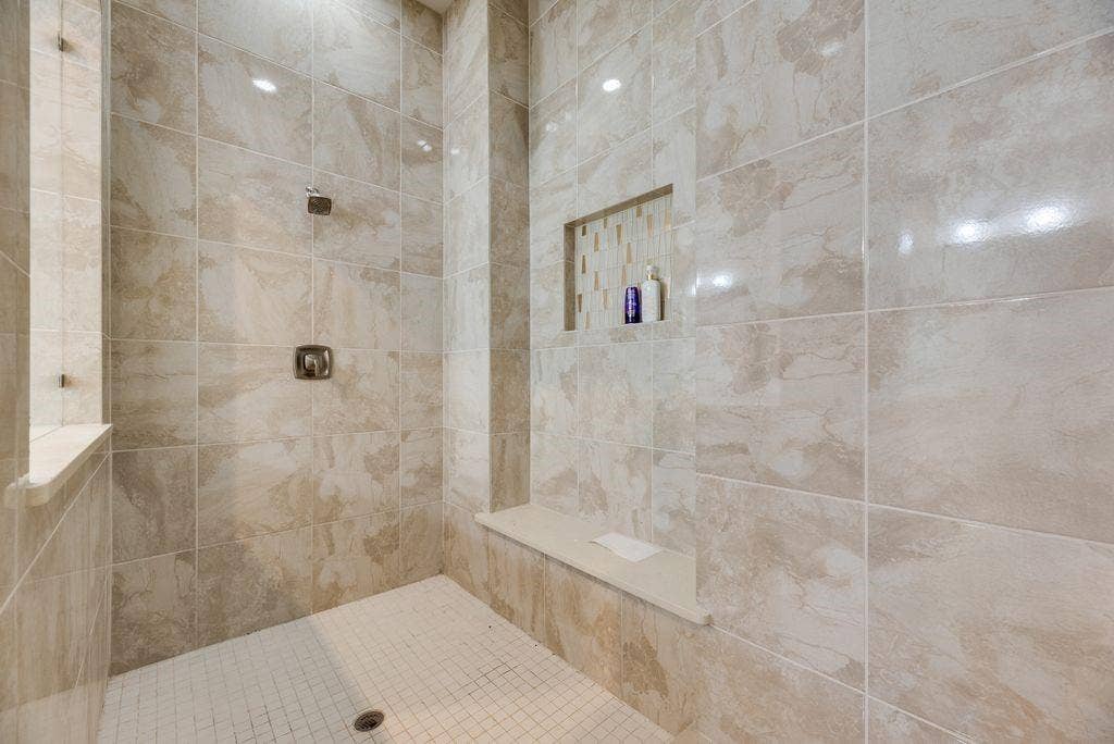 13364 Leeson Lane, Frisco, TX 75035 13364 Leeson Lane, Frisco, TX 75035
