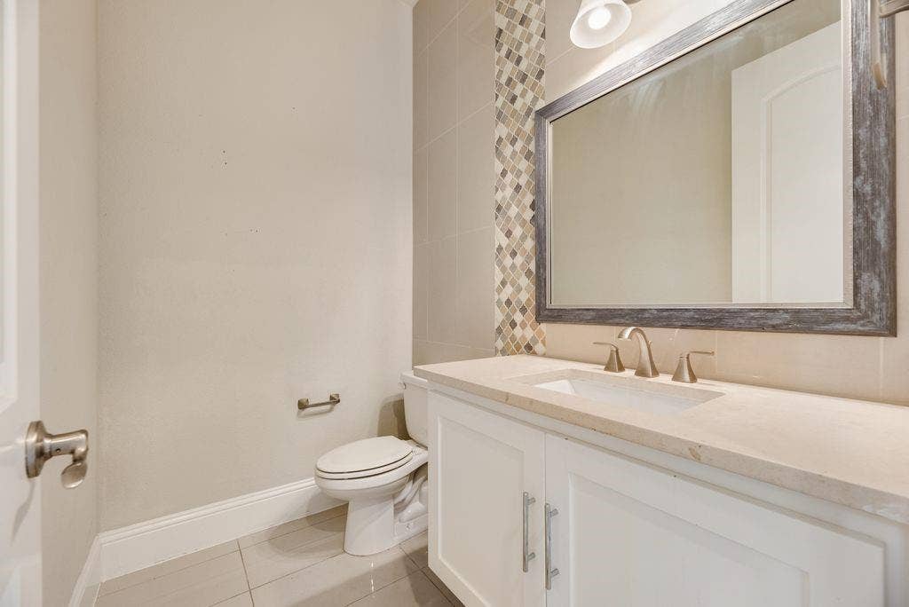 13364 Leeson Lane, Frisco, TX 75035 13364 Leeson Lane, Frisco, TX 75035