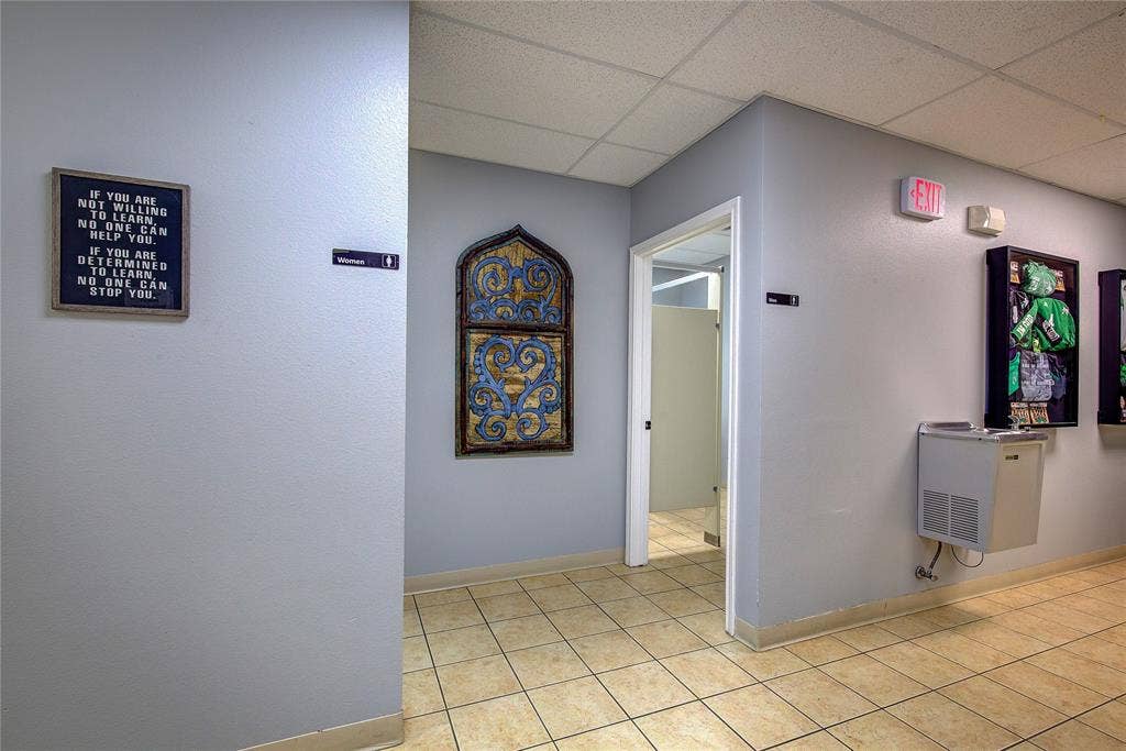 3061 State Highway 66, Caddo Mills, TX 75135 Restrooms