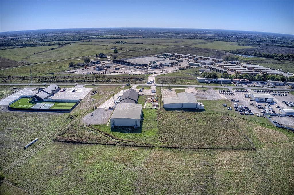 3061 State Highway 66, Caddo Mills, TX 75135 3061 State Highway 66, Caddo Mills, TX 75135