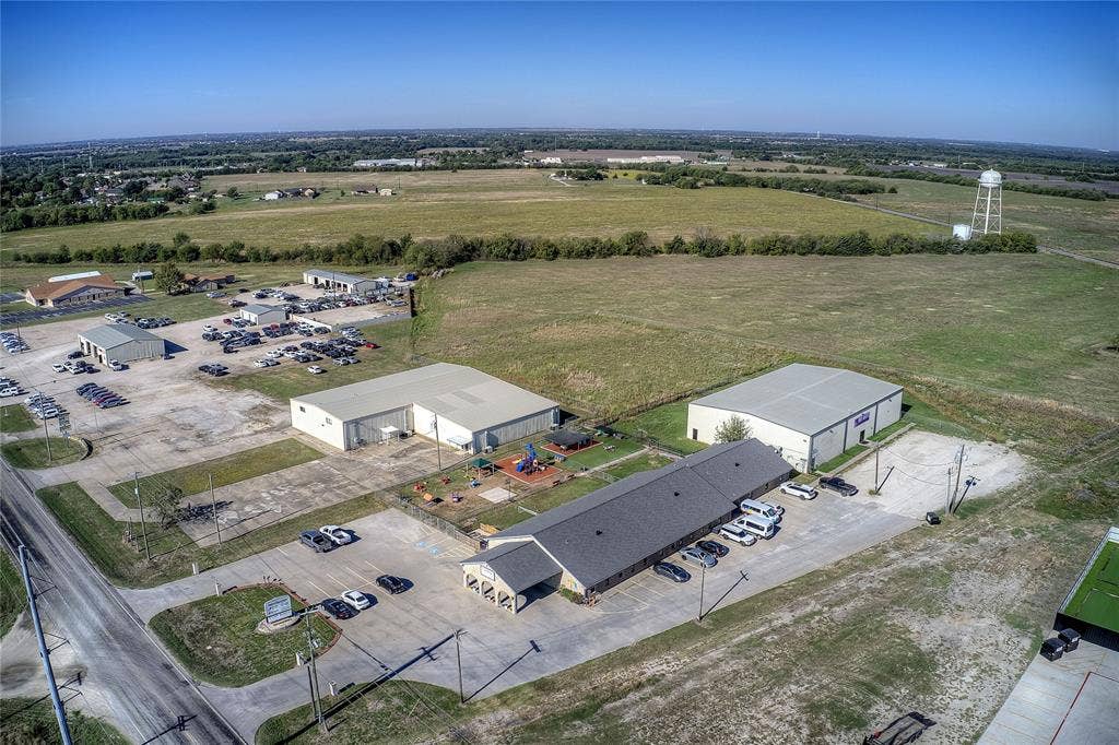 3061 State Highway 66, Caddo Mills, TX 75135 3061 State Highway 66, Caddo Mills, TX 75135