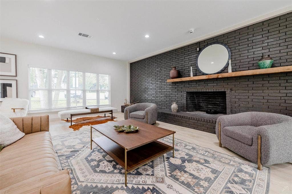 4302 Woodhollow Drive, #227, Dallas, TX 75237 $0- Application fee $0- Admi Fee