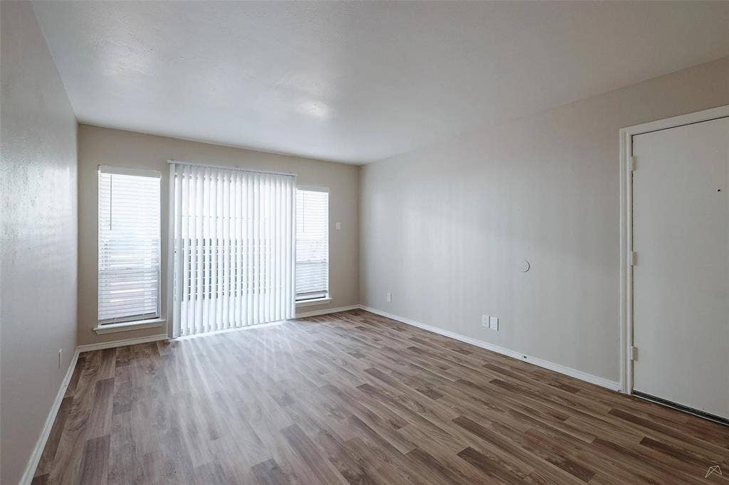 4302 Woodhollow Drive, #227, Dallas, TX 75237 $0- Application fee $0- Admi Fee