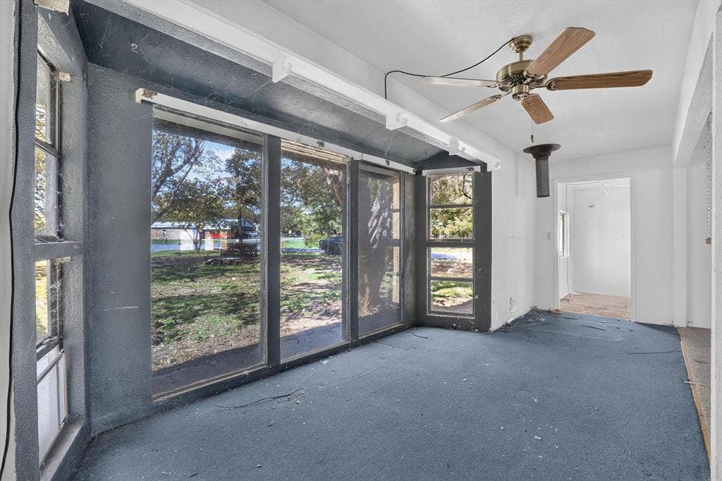 3801 Montego Bay Court, Granbury, TX 76049