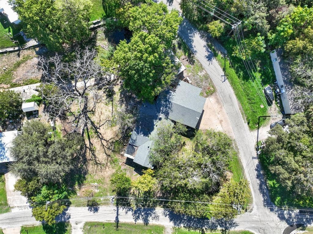 3801 Montego Bay Court, Granbury, TX 76049