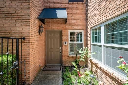 Property photo for 17365 N Remington Park Circle, Dallas, TX