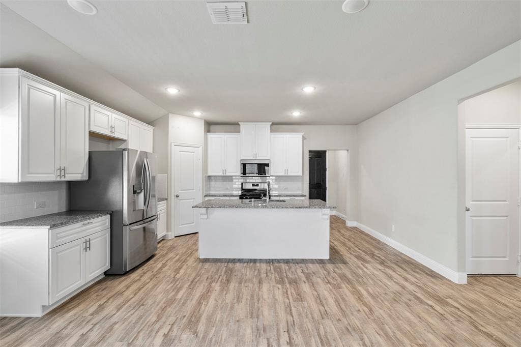 3713 Sweetclover Drive, McKinney, TX 75071 3713 Sweetclover Drive, McKinney, TX 75071