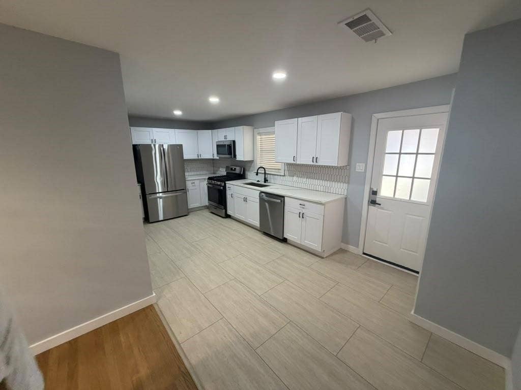 2320 Prichard Lane, Dallas, TX 75227 2320 Prichard Lane, Dallas, TX 75227