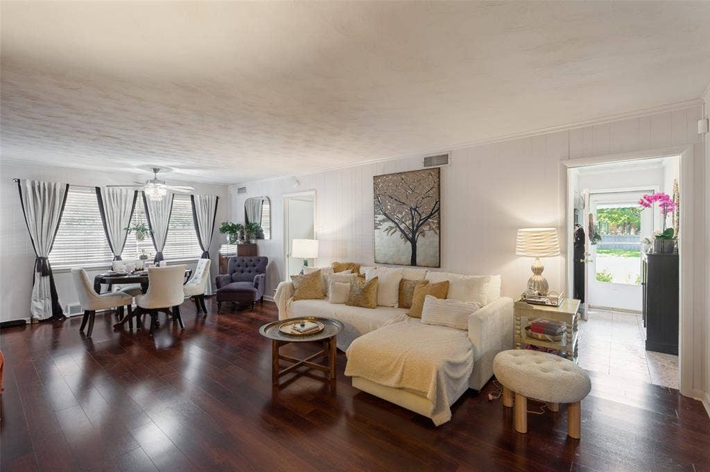 5307 Moneta Lane, Dallas, TX 75236 5307 Moneta Lane, Dallas, TX 75236