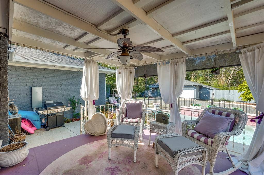 5307 Moneta Lane, Dallas, TX 75236 From the back patio, you can walk out to the pool.