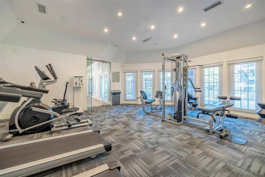 7550 S Westmoreland Road, #H-0535, Dallas, TX 75237 October Special 299.00 Move In