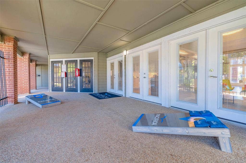 7550 S Westmoreland Road, #H-0535, Dallas, TX 75237 October Special 299.00 Move In