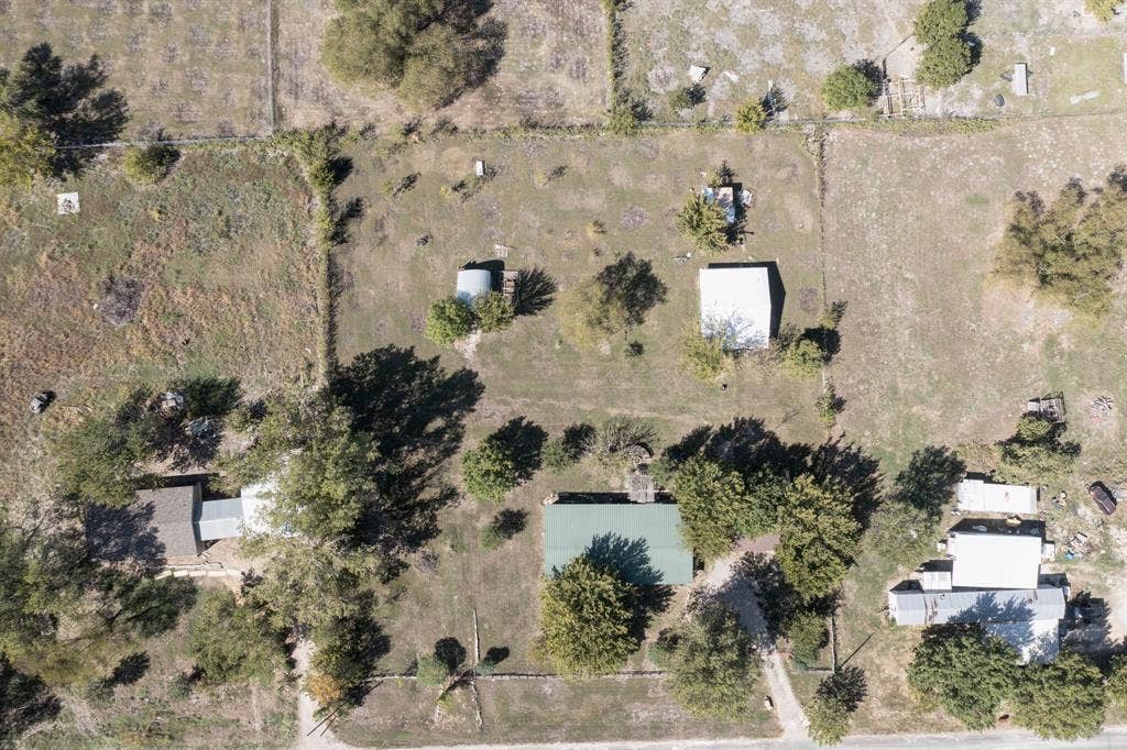 173 Hurst Circle, Ferris, TX 75125 173 Hurst Circle, Ferris, TX 75125