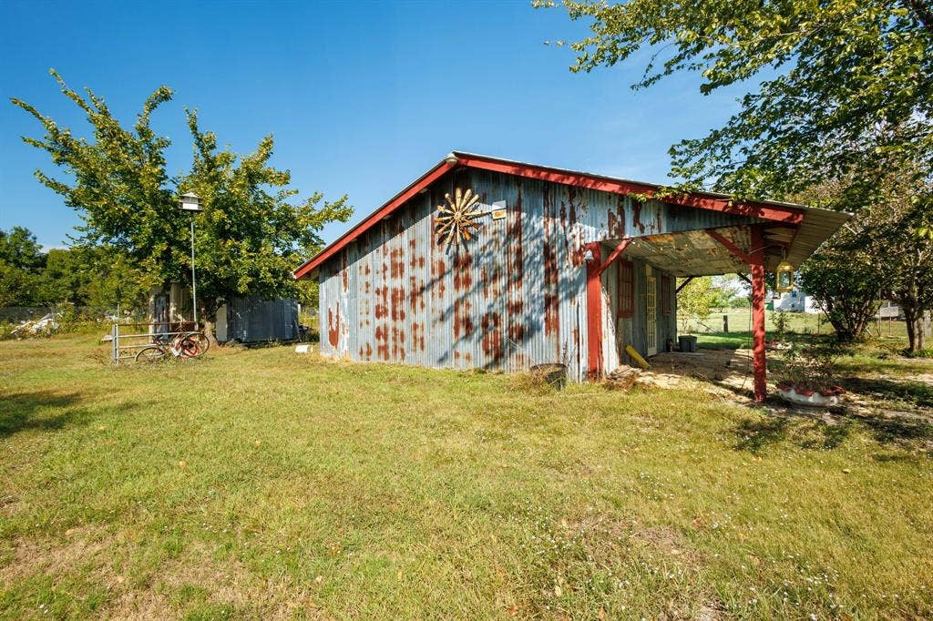 173 Hurst Circle, Ferris, TX 75125 173 Hurst Circle, Ferris, TX 75125