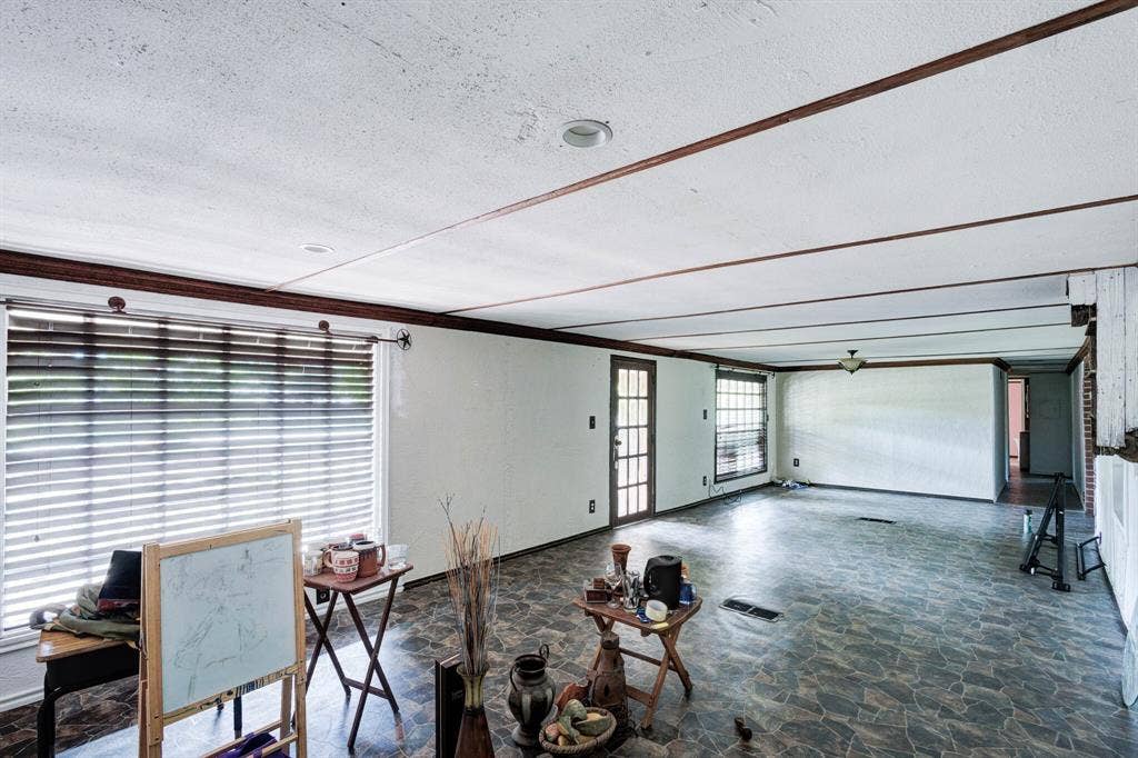 173 Hurst Circle, Ferris, TX 75125 173 Hurst Circle, Ferris, TX 75125