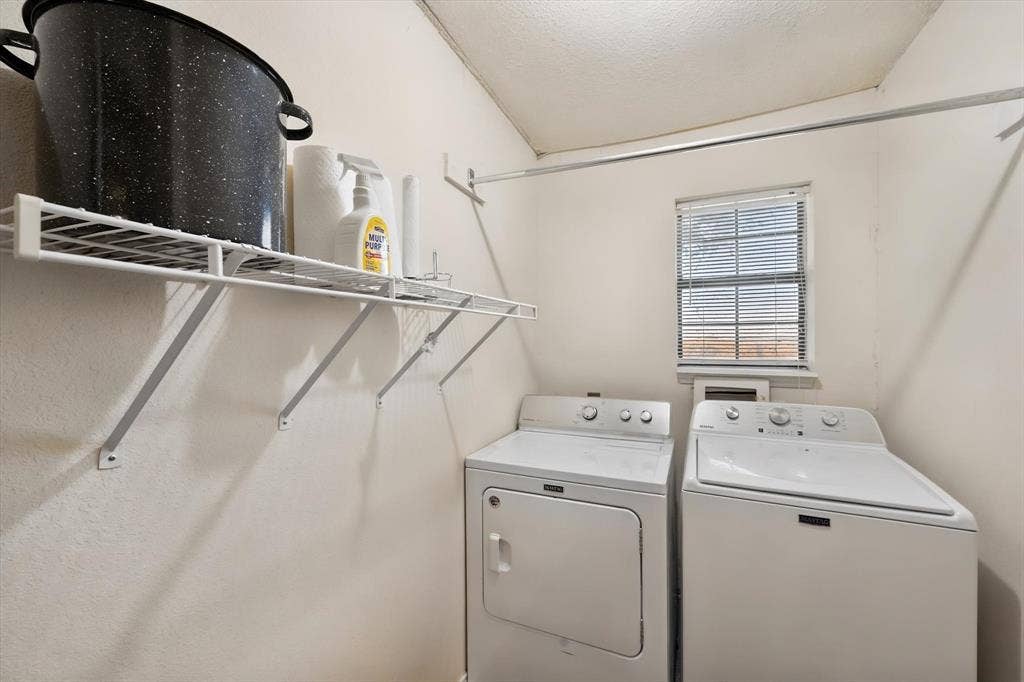 353 Brazier Road, Ennis, TX 75119