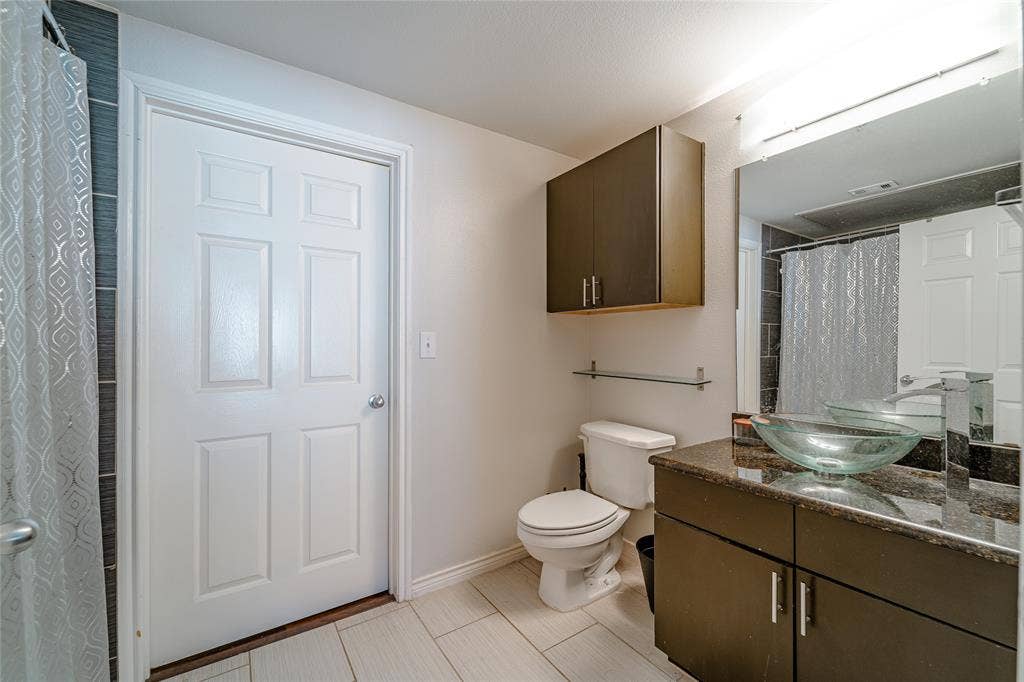 3102 Kings Road, #203, Dallas, TX 75219 3102 Kings Road, #203, Dallas, TX 75219
