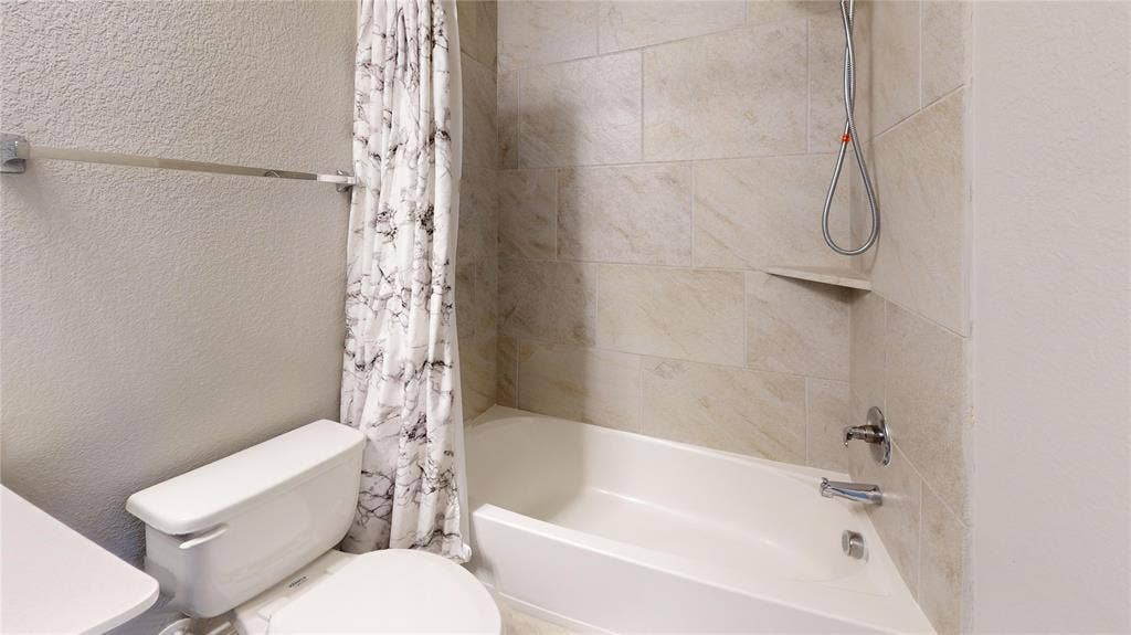 965 Canterbury Lane, Forney, TX 75126 965 Canterbury Lane, Forney, TX 75126