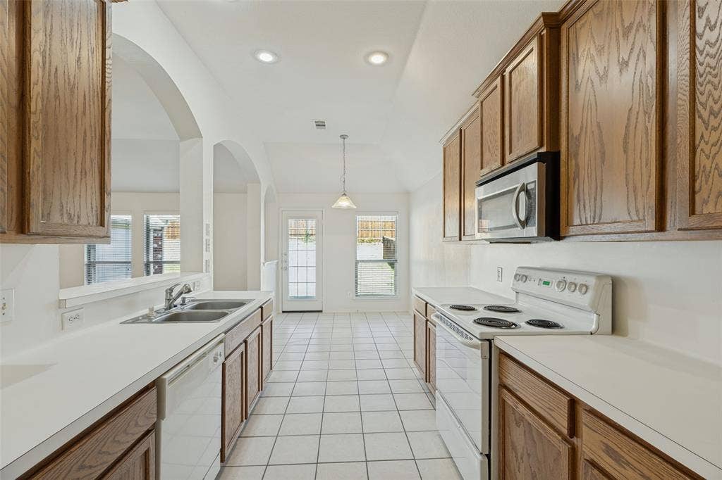 501 Cypress Hill Drive, McKinney, TX 75071 501 Cypress Hill Drive, McKinney, TX 75071