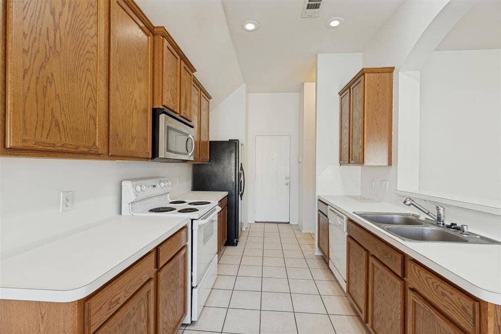 501 Cypress Hill Drive, McKinney, TX 75071 501 Cypress Hill Drive, McKinney, TX 75071