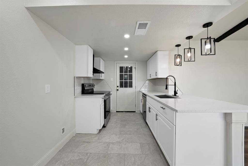 858 Lexington Drive, Lancaster, TX 75134 858 Lexington Drive, Lancaster, TX 75134
