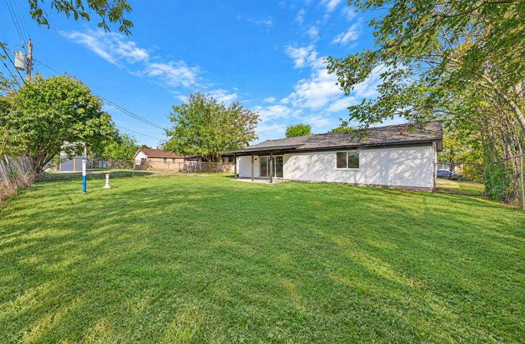 858 Lexington Drive, Lancaster, TX 75134 858 Lexington Drive, Lancaster, TX 75134