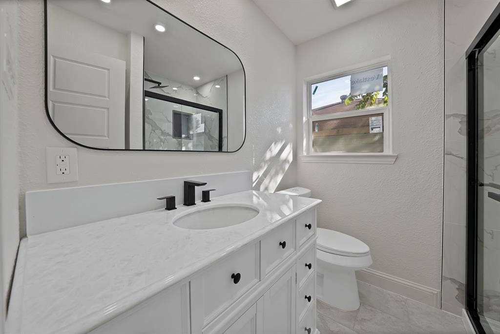 858 Lexington Drive, Lancaster, TX 75134 858 Lexington Drive, Lancaster, TX 75134