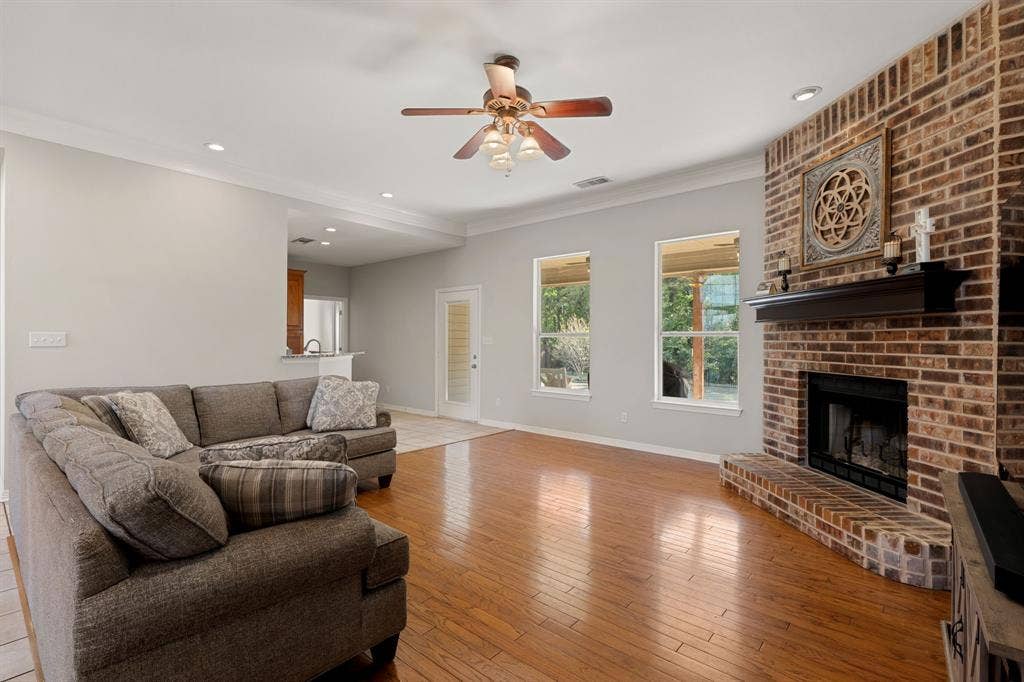 2857 Mallard Drive, Greenville, TX 75402