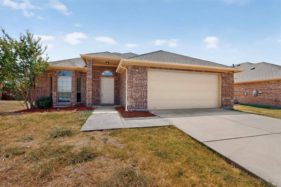Property photo for 408 Windridge Drive, Little Elm, TX