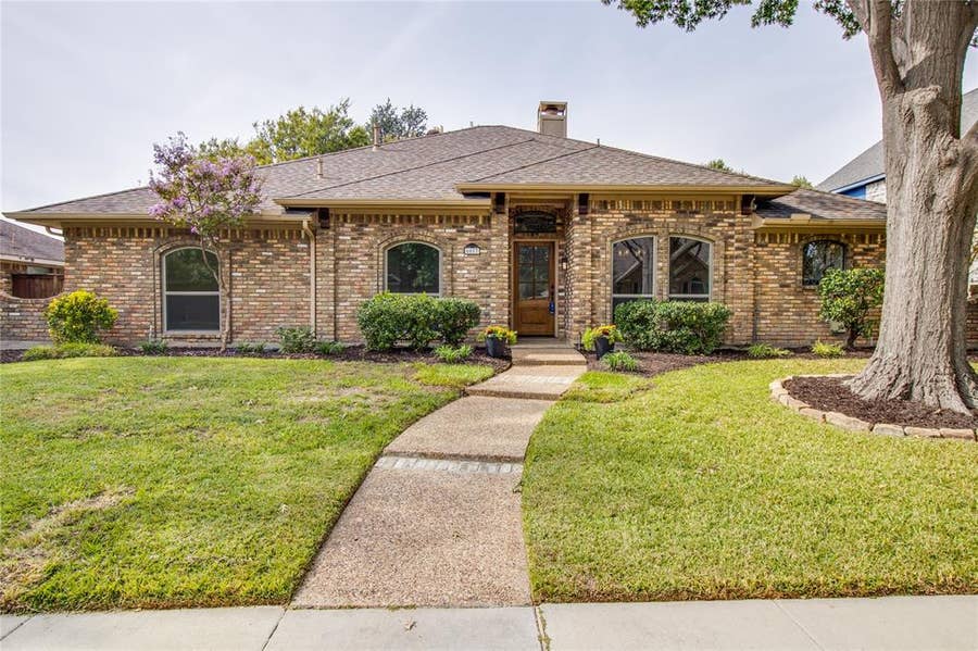 Property photo for 6617 Wickliff Trail, Plano, TX