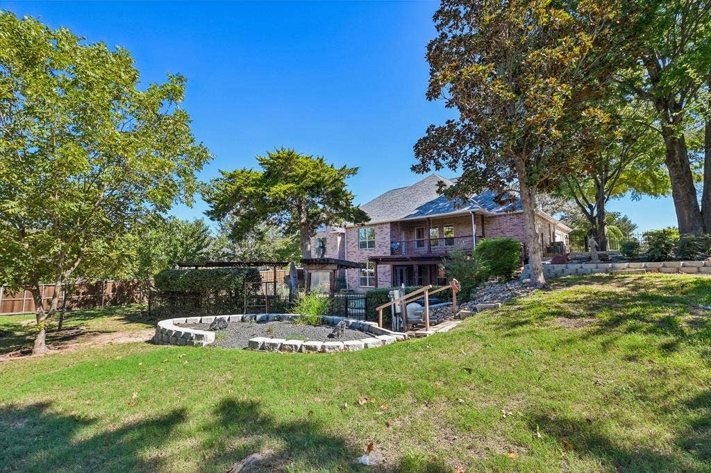 2209 Somerset, Midlothian, TX 76065