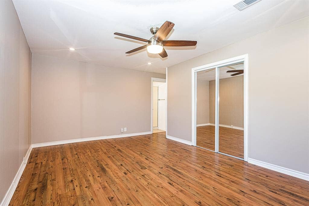 3074 Valwood Parkway, Farmers Branch, TX 75234 3074 Valwood Parkway, Farmers Branch, TX 75234