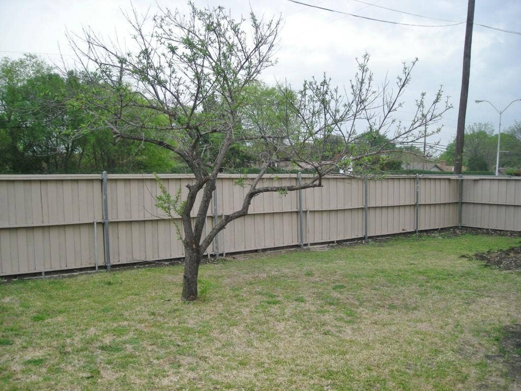 3074 Valwood Parkway, Farmers Branch, TX 75234 3074 Valwood Parkway, Farmers Branch, TX 75234
