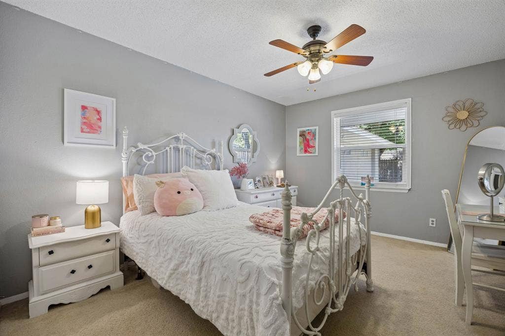 10621 Mapleridge Drive, Dallas, TX 75238 10621 Mapleridge Drive, Dallas, TX 75238