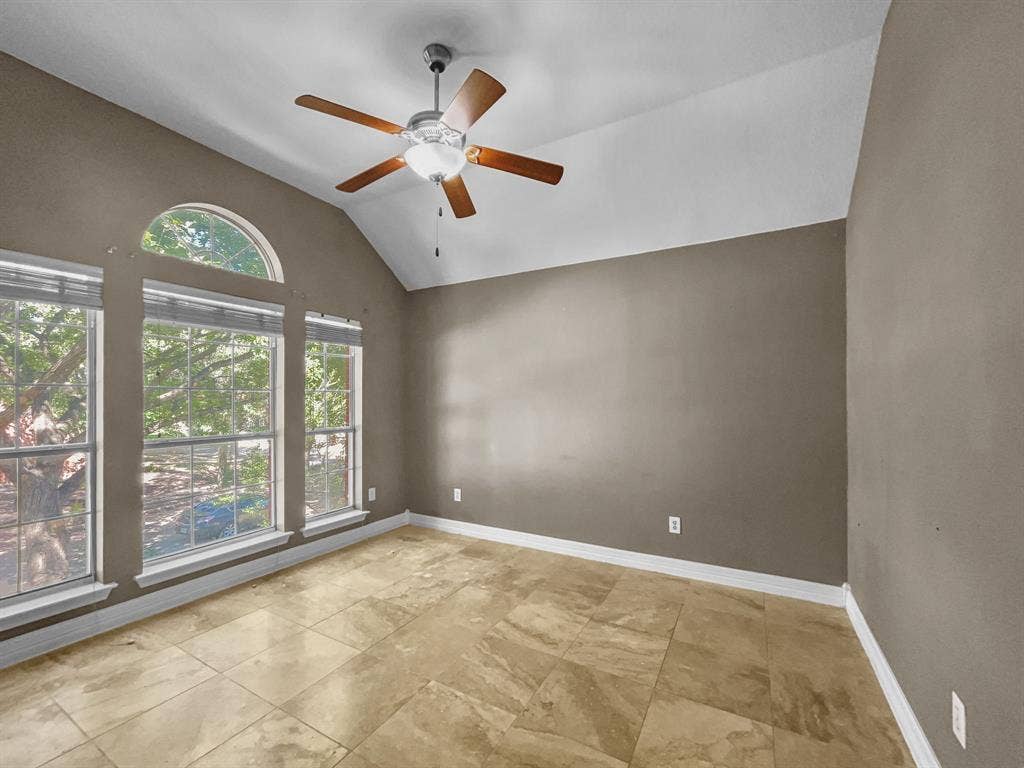 2132 Cliffside Drive, Plano, TX 75023 2132 Cliffside Drive, Plano, TX 75023