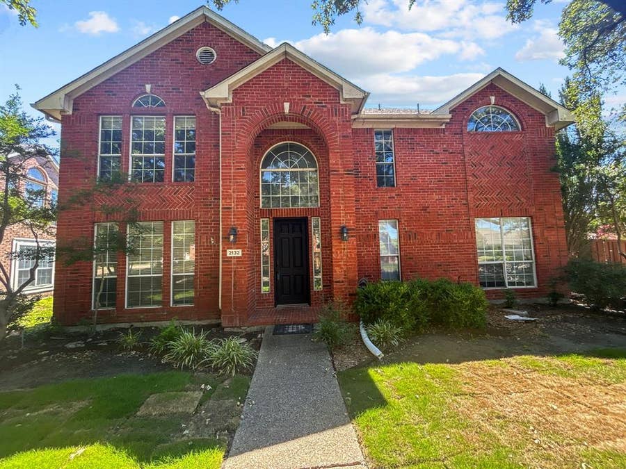 Property photo for 2132 Cliffside Drive, Plano, TX
