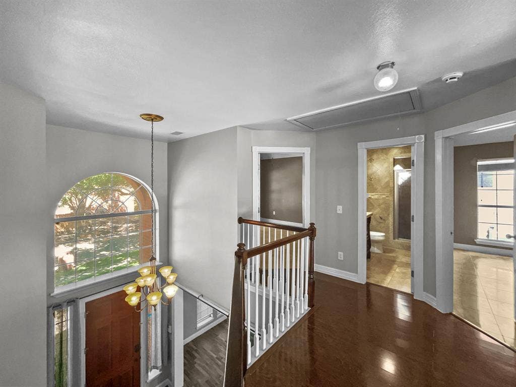 2132 Cliffside Drive, Plano, TX 75023 2132 Cliffside Drive, Plano, TX 75023